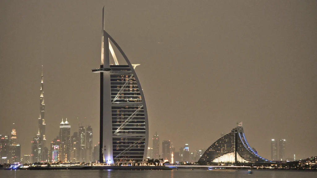 como abrir empresa em Dubai